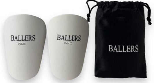 VYNIX BALLERS MINI SCHEENBESCHERMERS + GRIPSOKKEN (WIT)